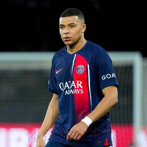 超1亿!罗马诺:姆巴佩签字费超1亿低于1.5亿欧元 超1亿!罗马诺:姆巴佩签字费超1亿低于1.5亿欧元